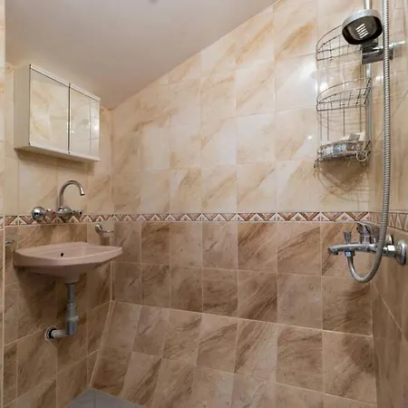 The Perfect One-bedroom Maisonette In By Flat Mаnager