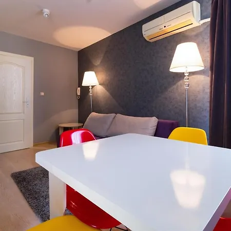 Апартамент The Perfect One-bedroom Maisonette In By Flat Mаnager Пловдив