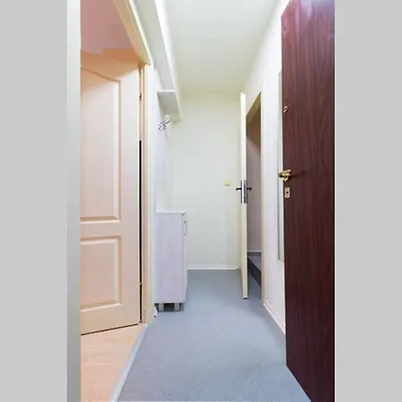 Апартамент The Perfect One-bedroom Maisonette In By Flat Mаnager *